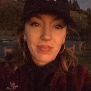 Meet your Posher, Maddy